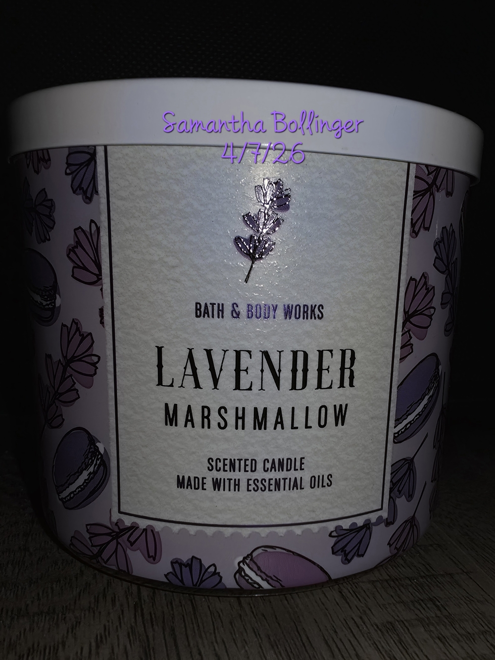 Bath & Body Works 3-Wick Candle  Lavender Marshmallow